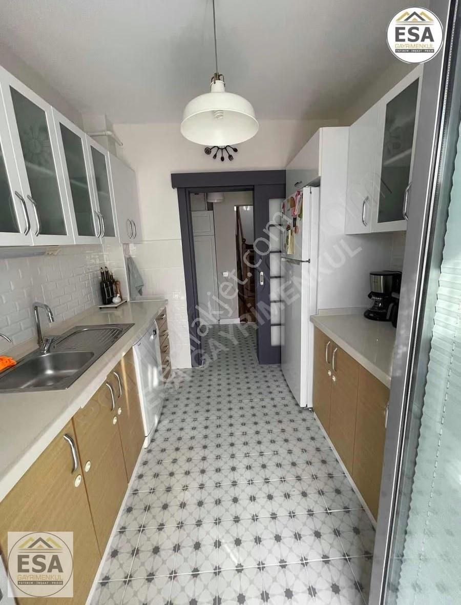 Esa Gayrimenkul'den Sulukule'de Satılık Tadilatlı Dubleks - Görsel 14