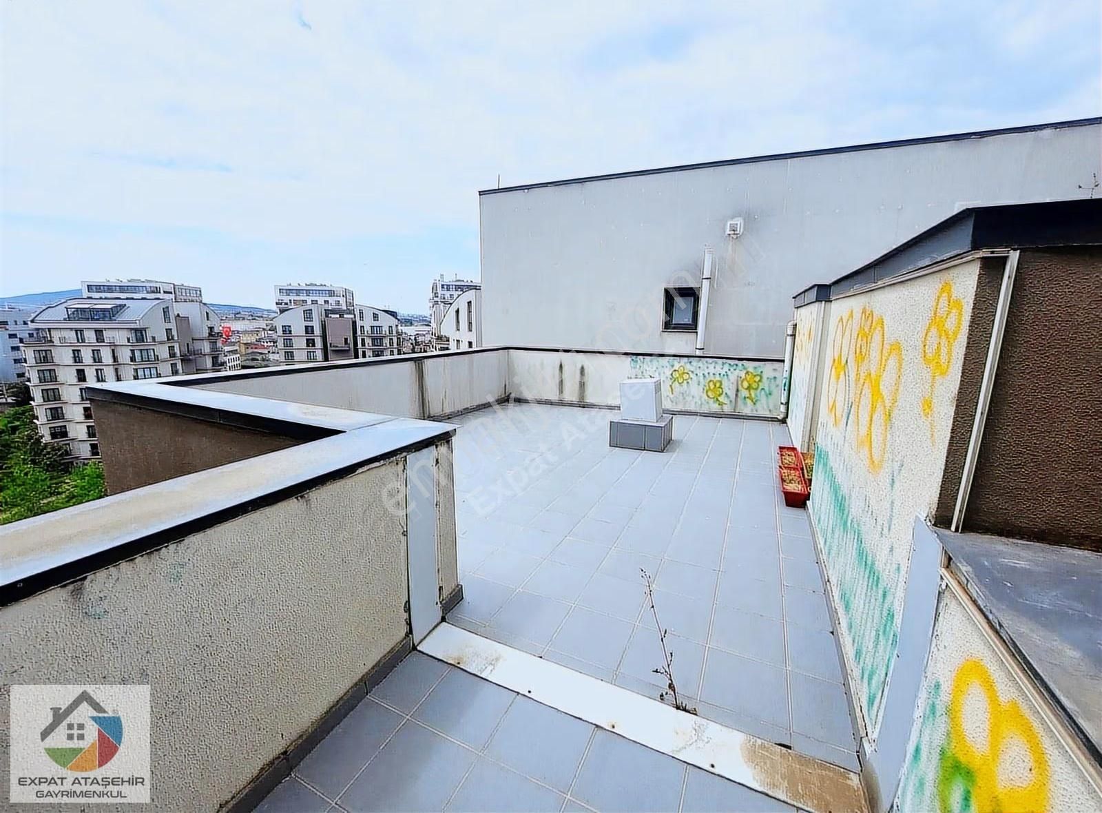 Rings İstanbul'da Kullanıma Hazır Bos Dubleks Daire 4+2 260m2 - Görsel 18