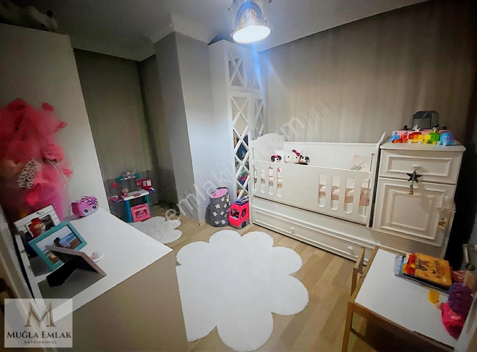 Muğla Emlaktan Bağlarbaşında 120m 3+1 Ebeveyn Banyolu Dubleks - Görsel 13