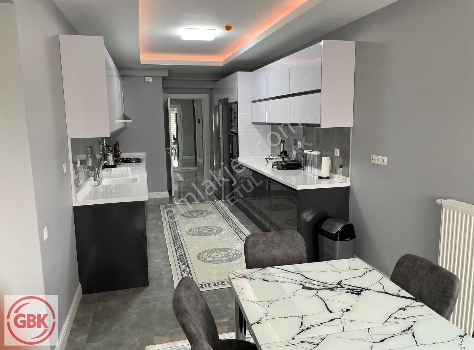 Güneypark 1 Lüks Mobilyalı Kiralık 5+1 250 M² Prestijli Yaşam - Görsel 2