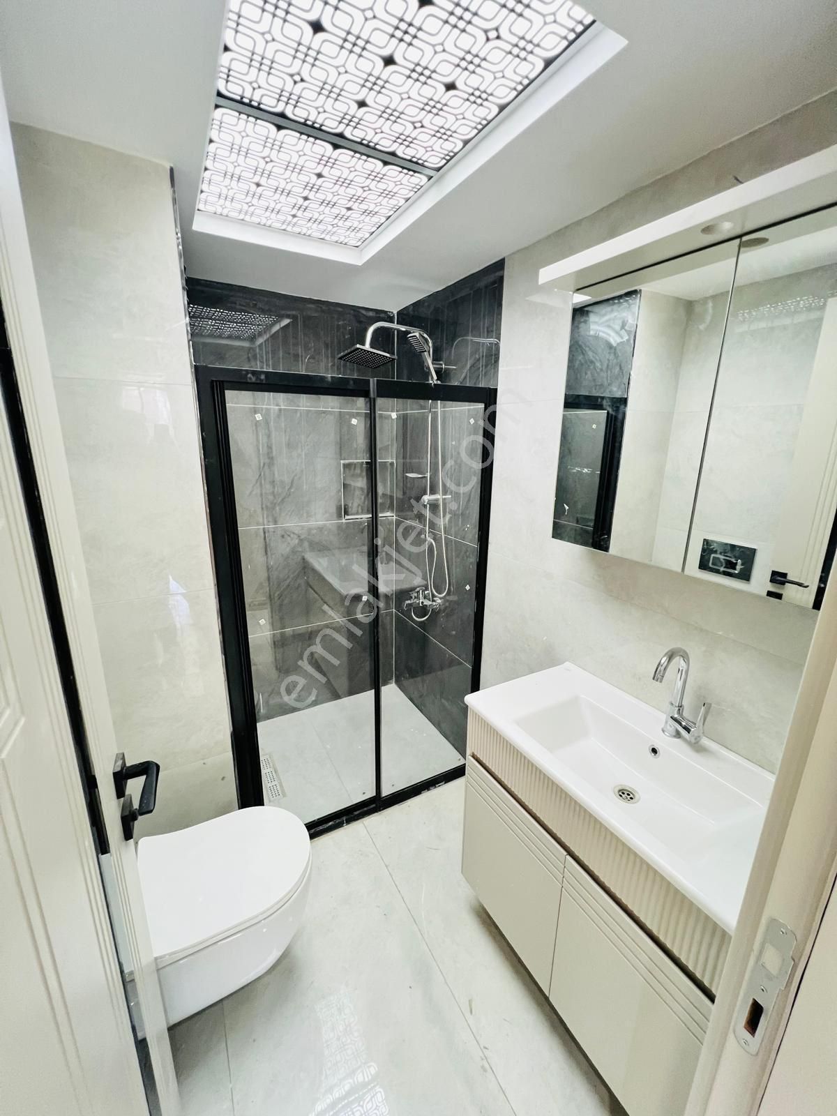 Bülbülzadede Satılık Lüx 2.5+1 Sıfır Daire - Görsel 13