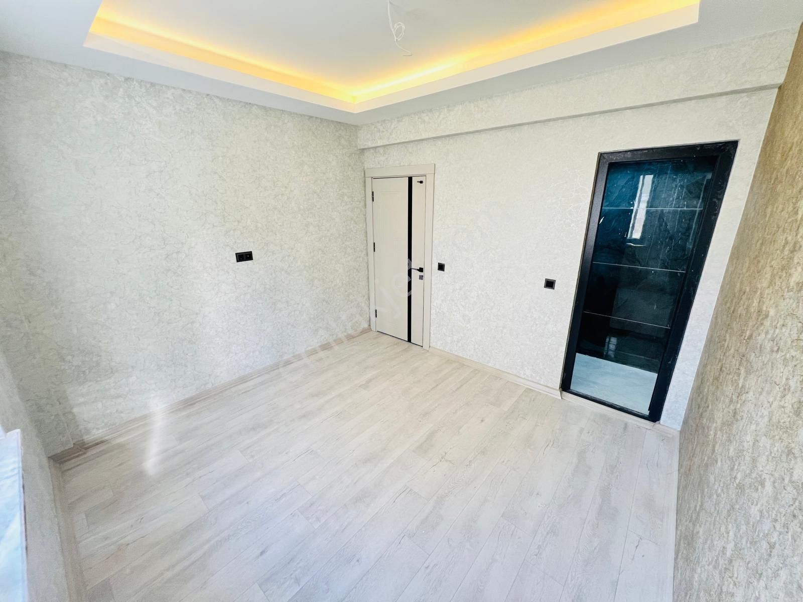 Bülbülzadede Satılık Lüx 2.5+1 Sıfır Daire - Görsel 5