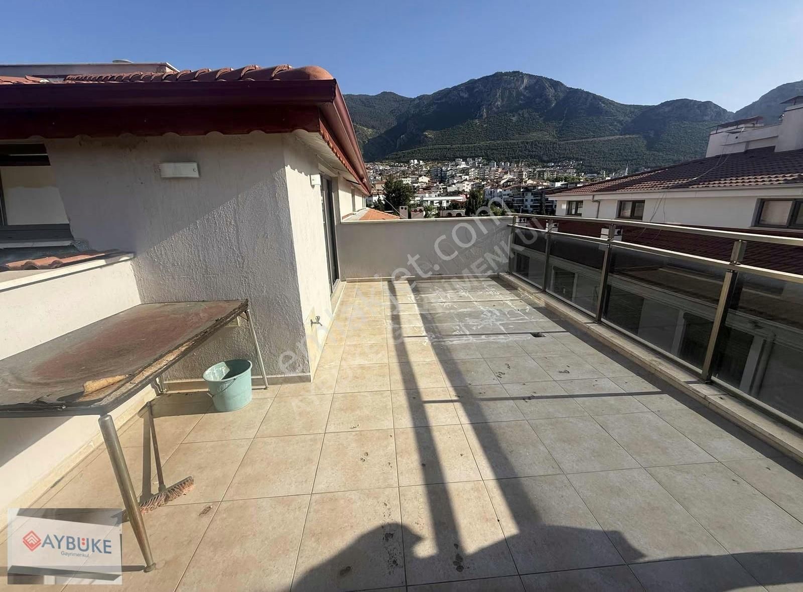 Aybüke'den Bağbaşı'nda 175 M2 3+1 Dubleks Daire - Görsel 8