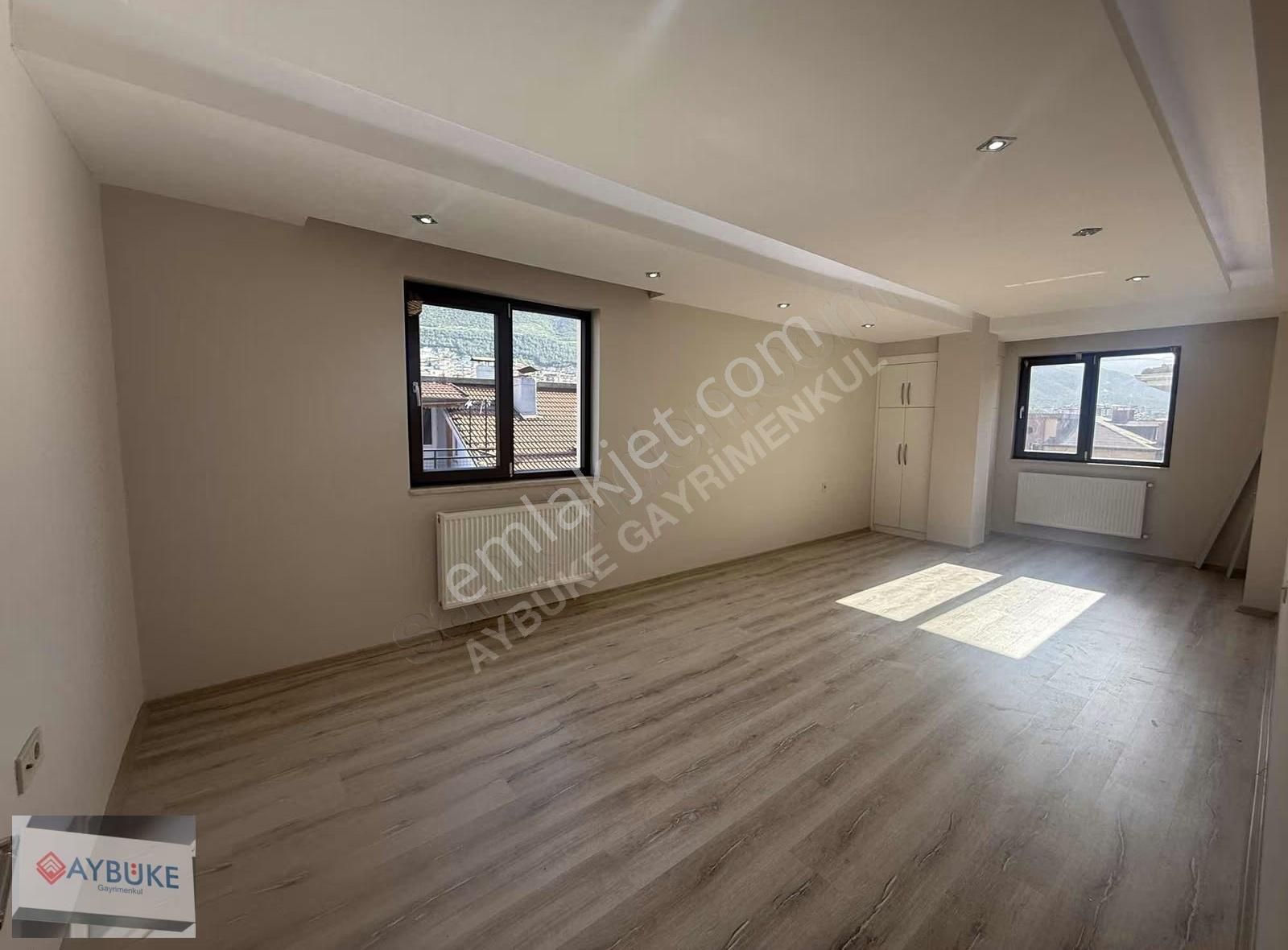 Aybüke'den Bağbaşı'nda 175 M2 3+1 Dubleks Daire - Görsel 32