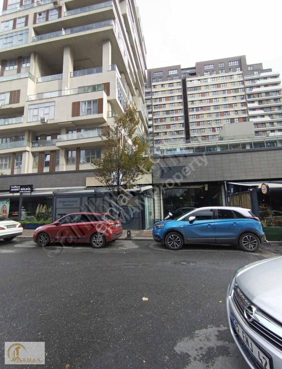 Nef 11 Cadde Mağazaları İçerisinde Kiralık Boş Dükkan - Görsel 15