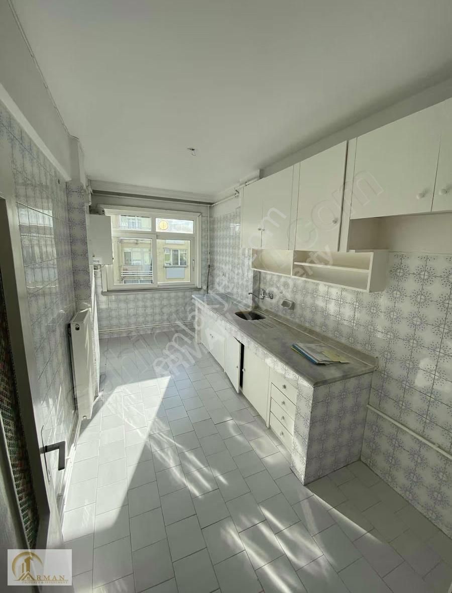 Üsküdar Selami Ali Mahallesinde 3+1 Kiralik Geniş Daire - Görsel 8