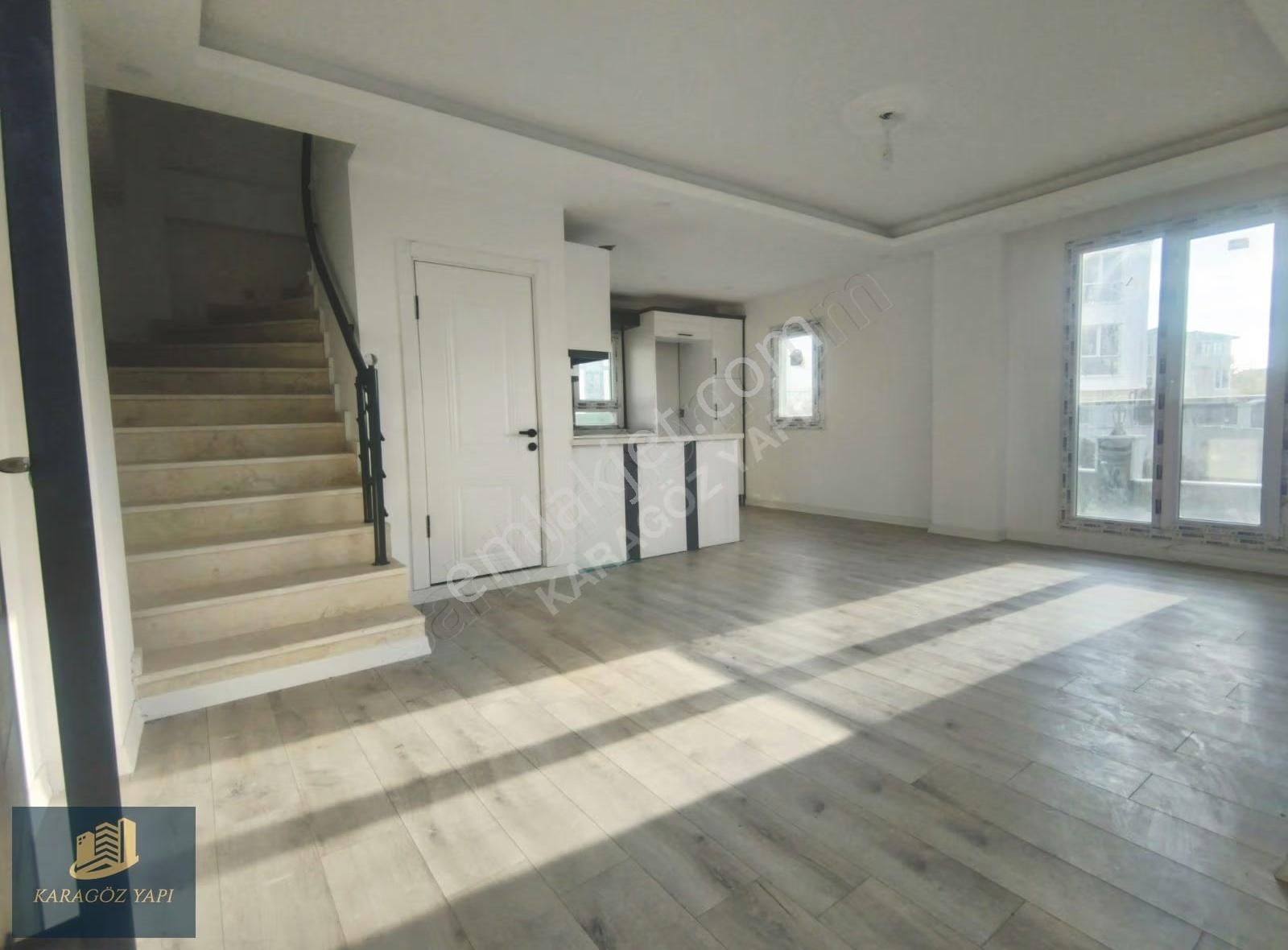 Deniz Tarafında Tam Müstakil 4+1 İskanlı Villa. Karagöz Yapıdan - Görsel 15