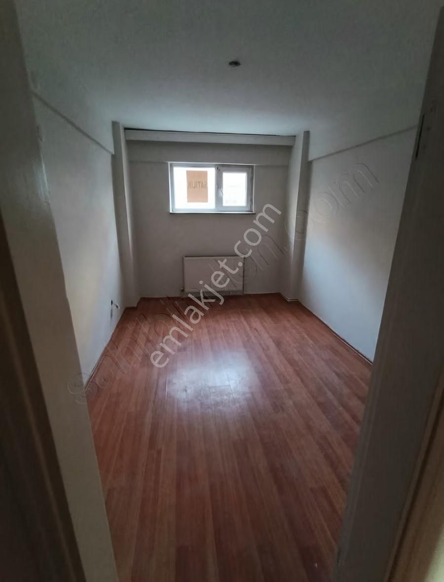 Araz Gayrimenkul Gazi Mah.toprak Tapulu Bagımsız Bodrum Daire - Görsel 3