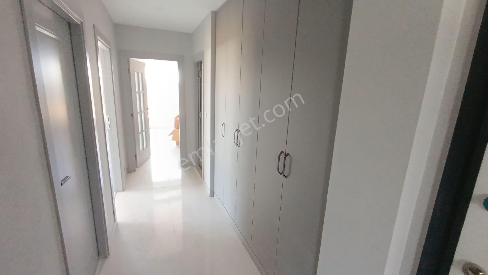 Demirel Mahallesinde Okul Ve Sağlık Kurumu Yakını İskanlı Katta Daire - Görsel 15