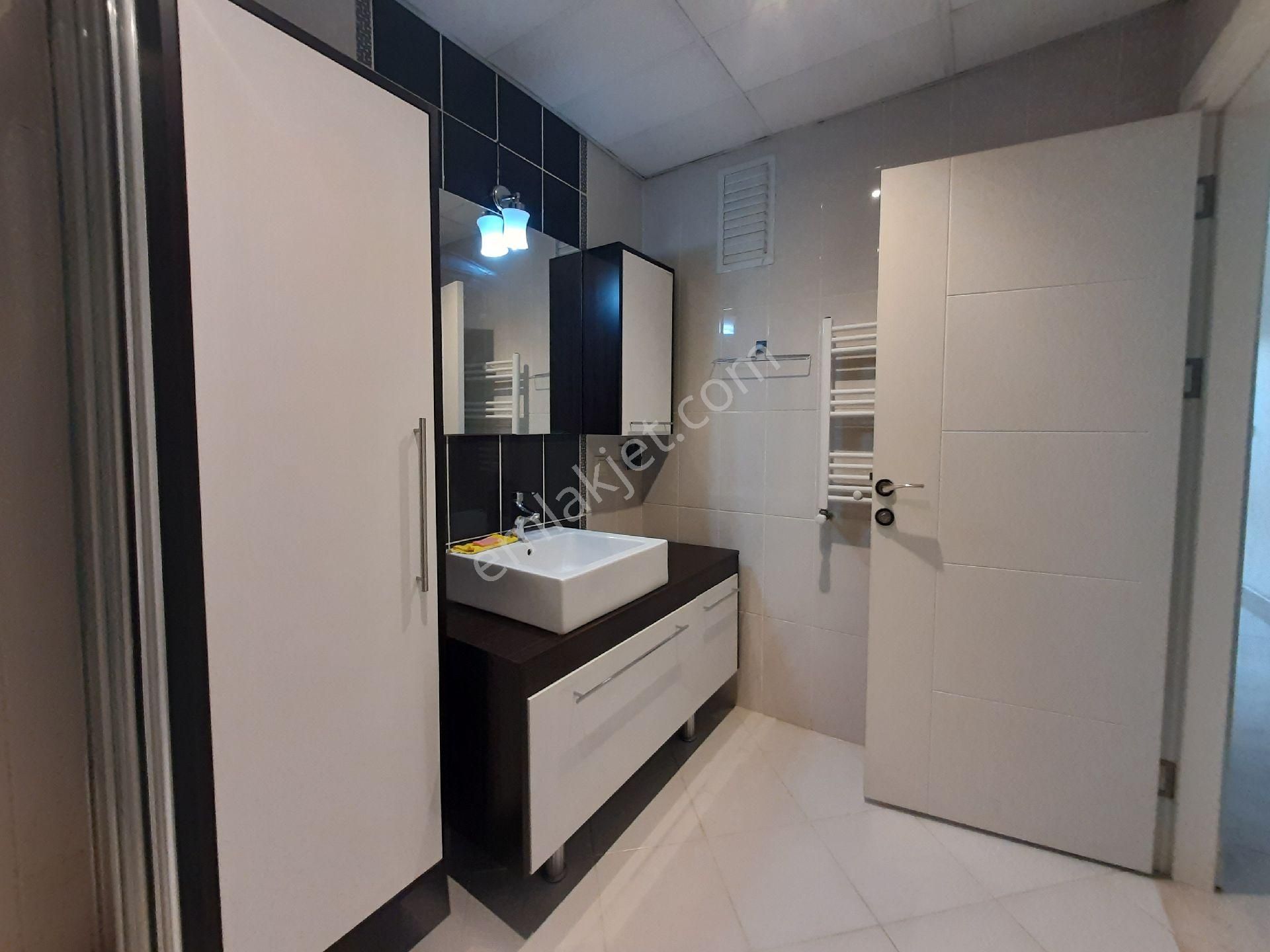 Etimesgut Yenibağlıca Mahallesinde Kiralık 4+1daire - Görsel 17