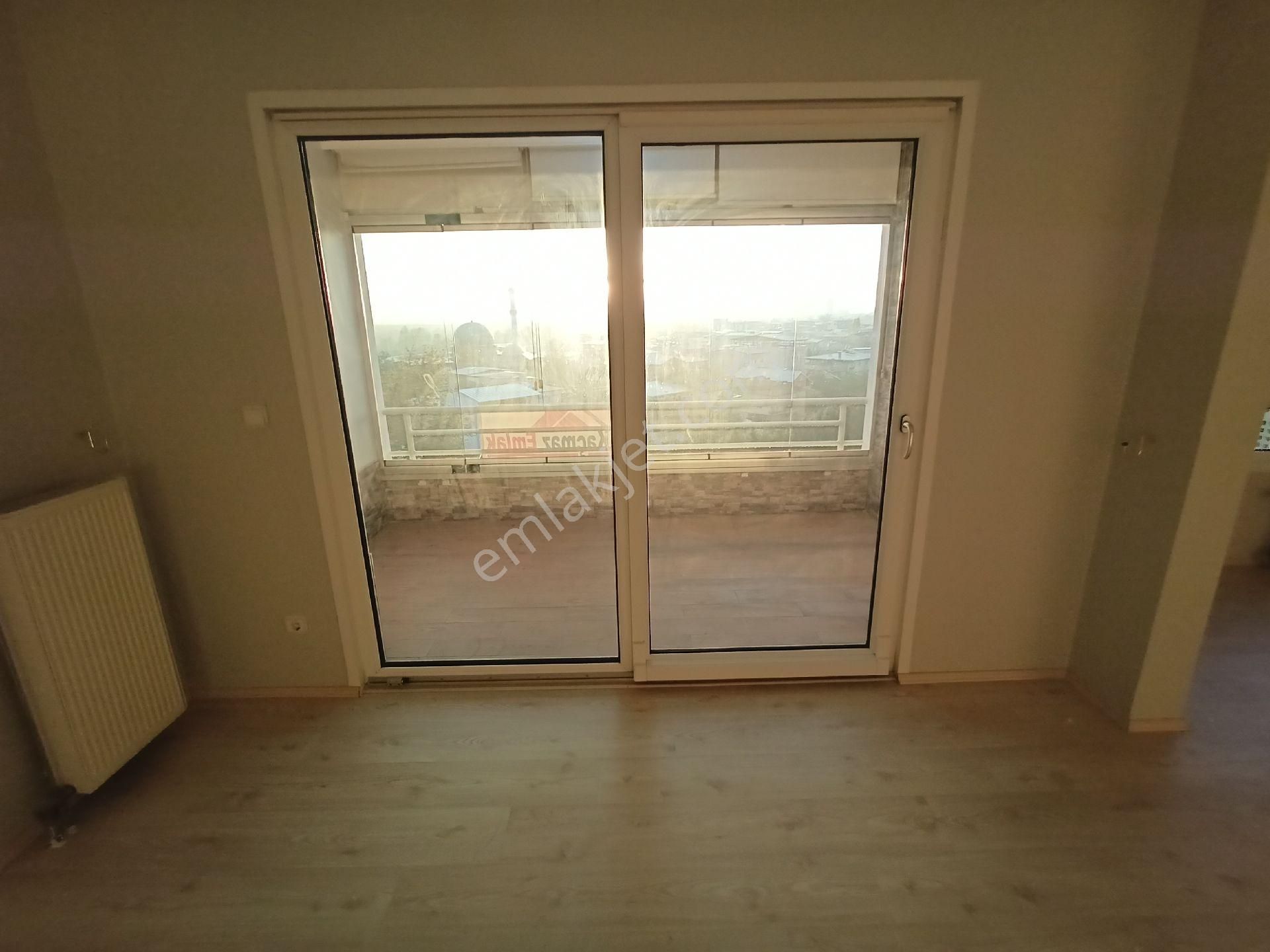 Kaçmaz Emlak Cumhuriyet Mah.yasemin Park Kiralık Manzaralı 3+1 Daire - Görsel 20