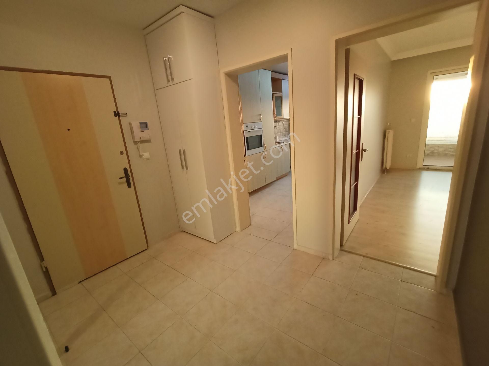 Kaçmaz Emlak Cumhuriyet Mah.yasemin Park Kiralık Manzaralı 3+1 Daire - Görsel 23