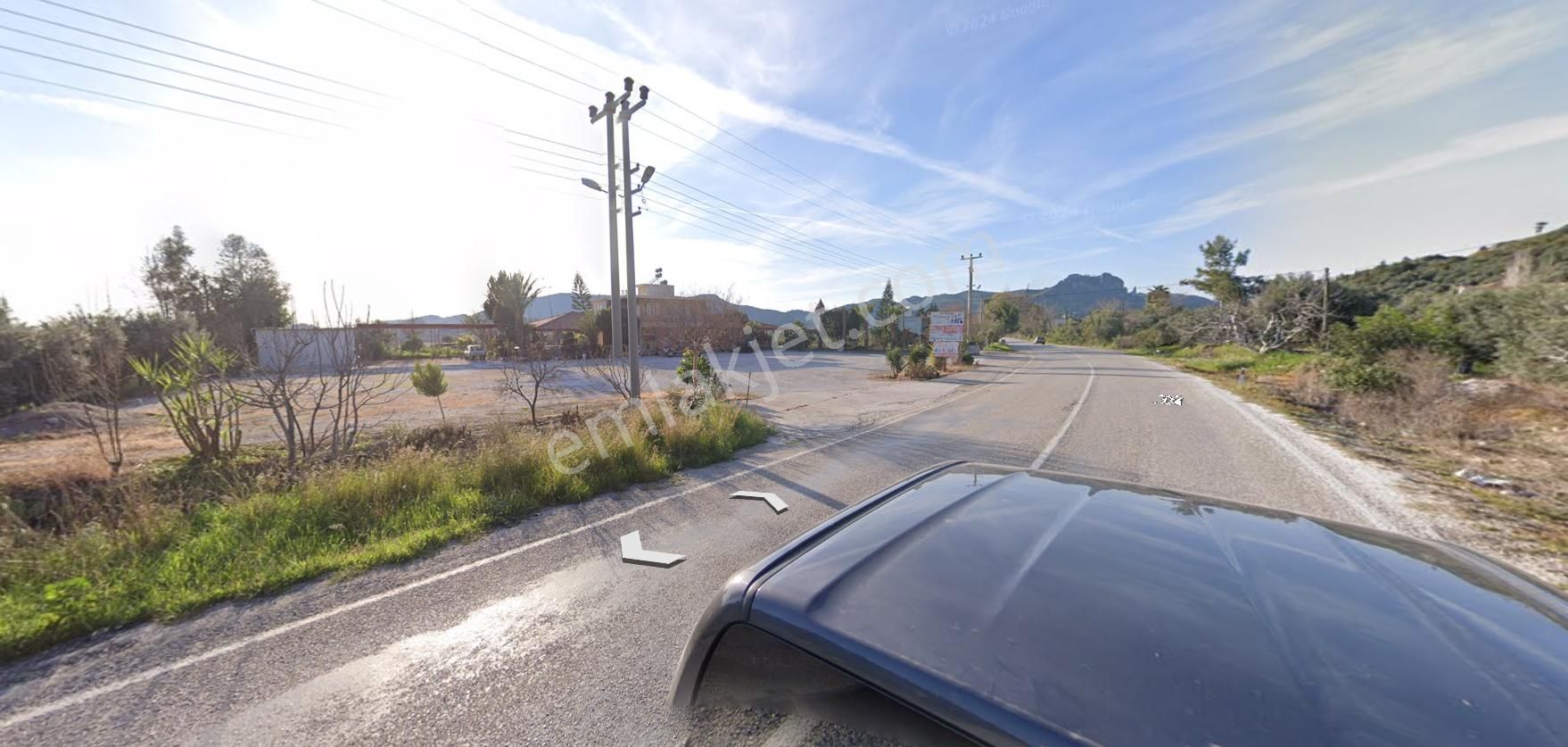 Taşağılda Merkeze 900m, 1.046m² Konut+ticari Satılık Arsa - Görsel 2