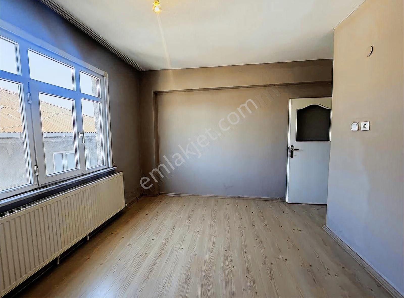 Halkalı Merkez Mh Kiralık 90m2 2+1 5.kat Güney Cephe Daire - Görsel 4