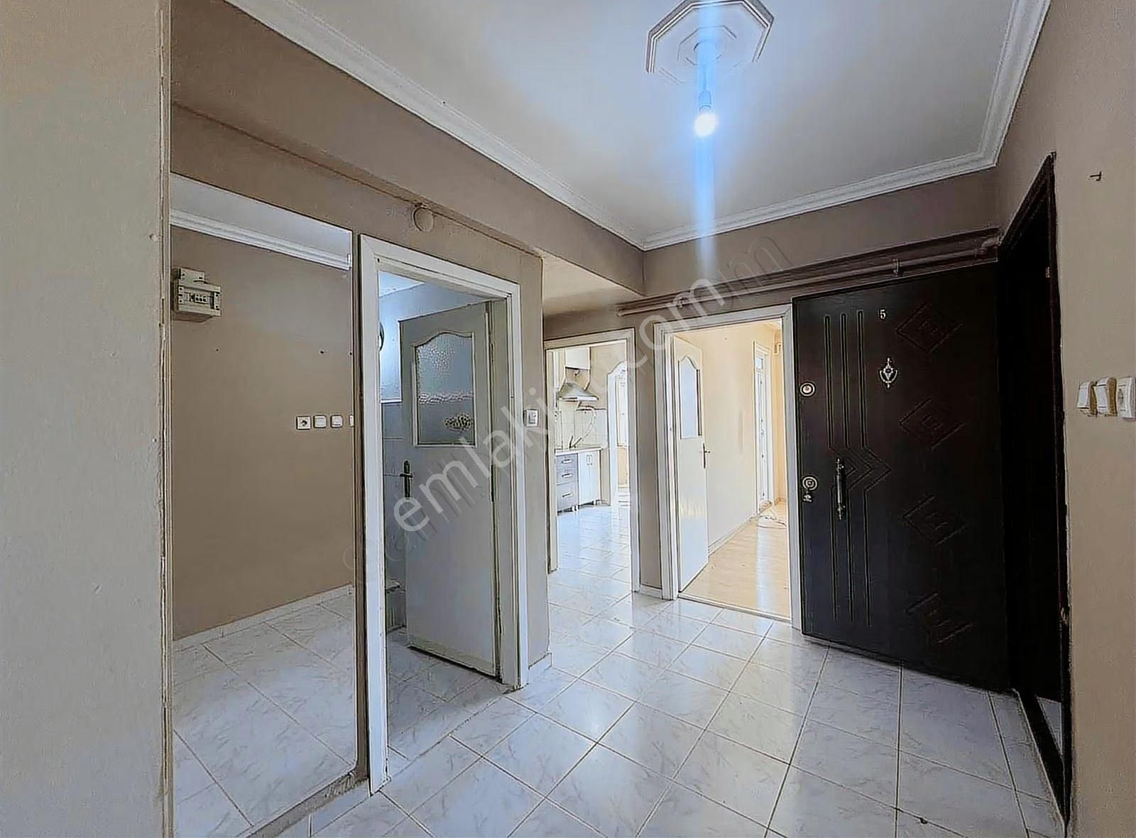 Halkalı Merkez Mh Kiralık 90m2 2+1 5.kat Güney Cephe Daire - Görsel 33