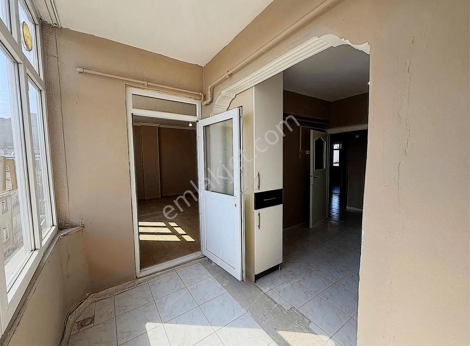 Halkalı Merkez Mh Kiralık 90m2 2+1 5.kat Güney Cephe Daire - Görsel 31