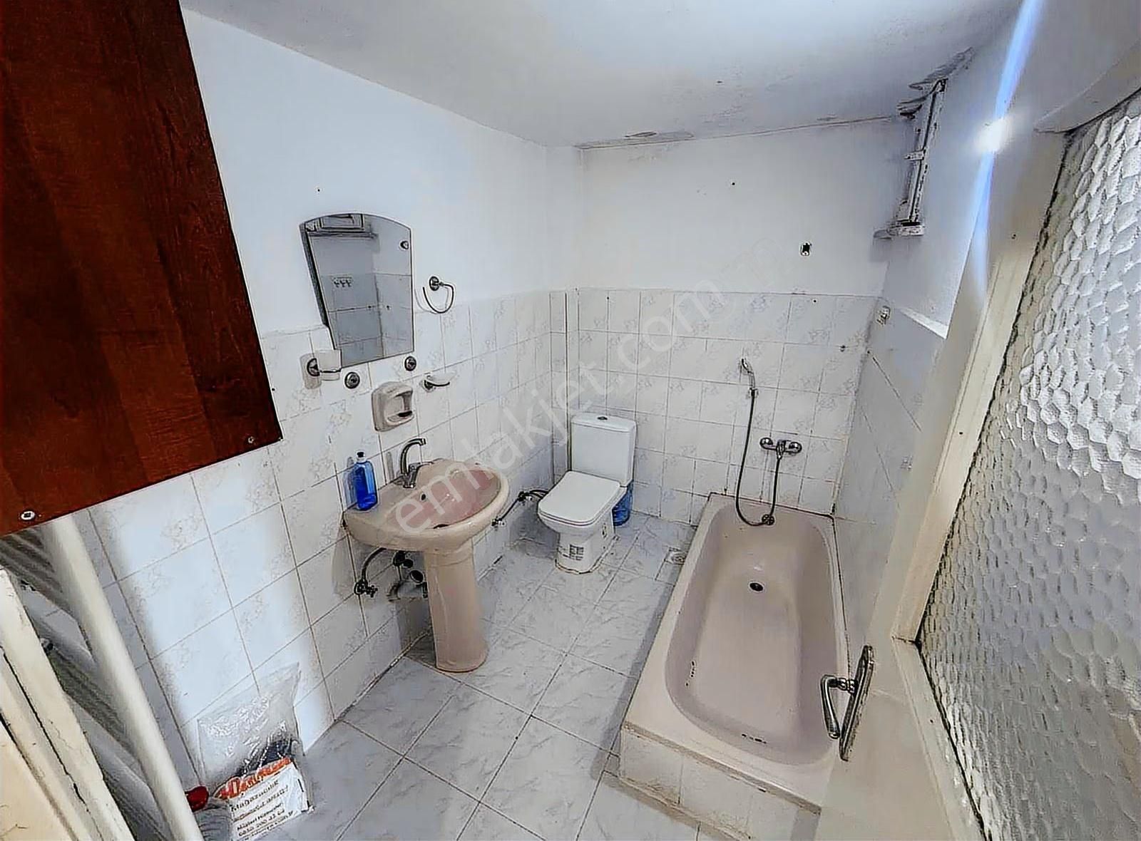Halkalı Merkez Mh Kiralık 90m2 2+1 5.kat Güney Cephe Daire - Görsel 29