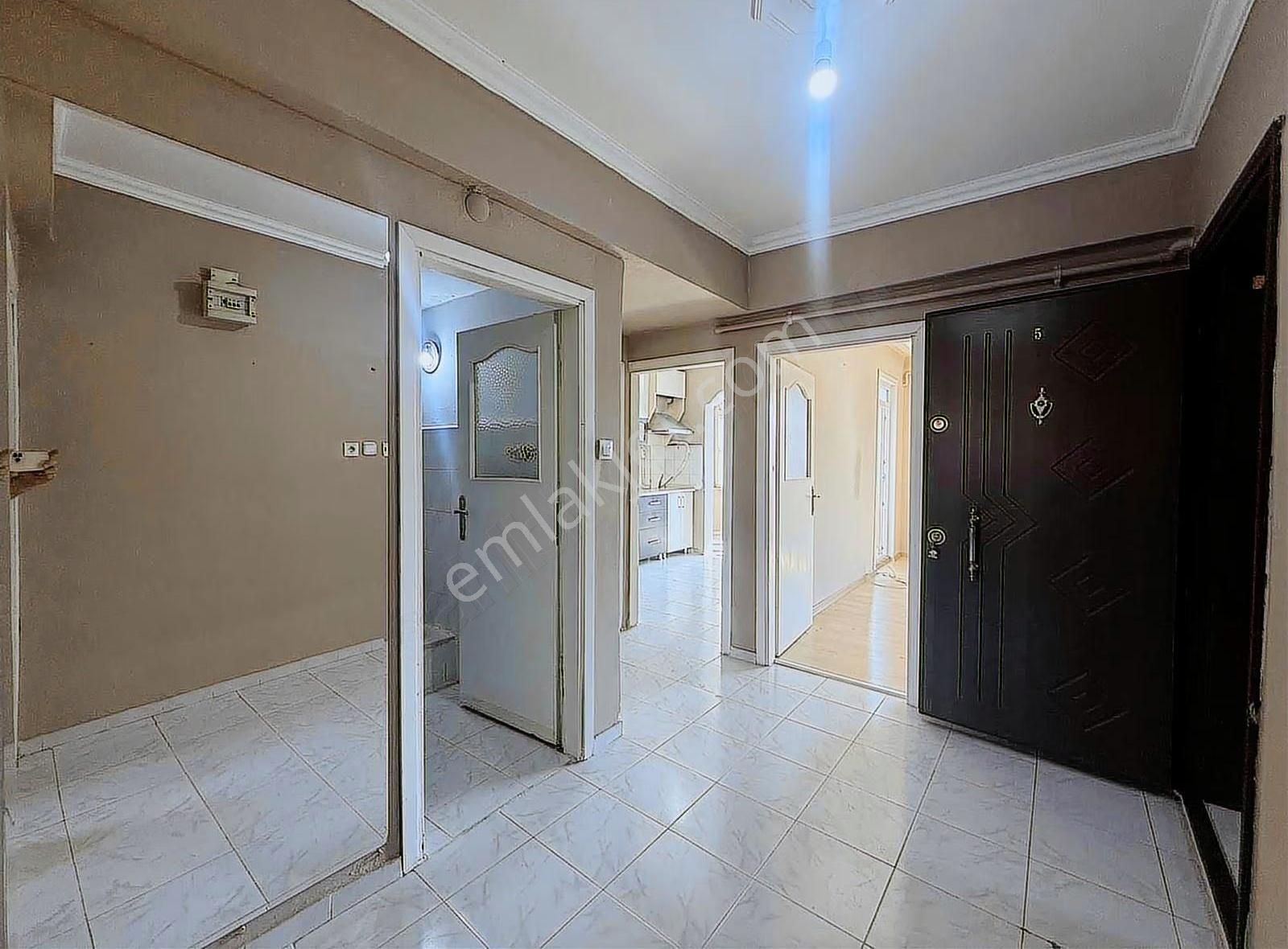 Halkalı Merkez Mh Kiralık 90m2 2+1 5.kat Güney Cephe Daire - Görsel 17
