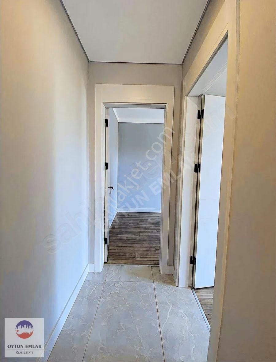 Tema İstanbul 2 B Etap Orta Peyzaj Satılık 4+1 Daire 230 M² - Görsel 2