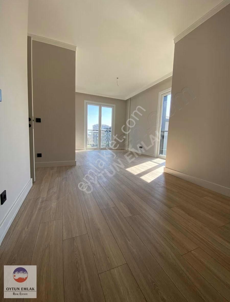 Tema İstanbul 2 B Etap Orta Peyzaj Satılık 4+1 Daire 230 M² - Görsel 8