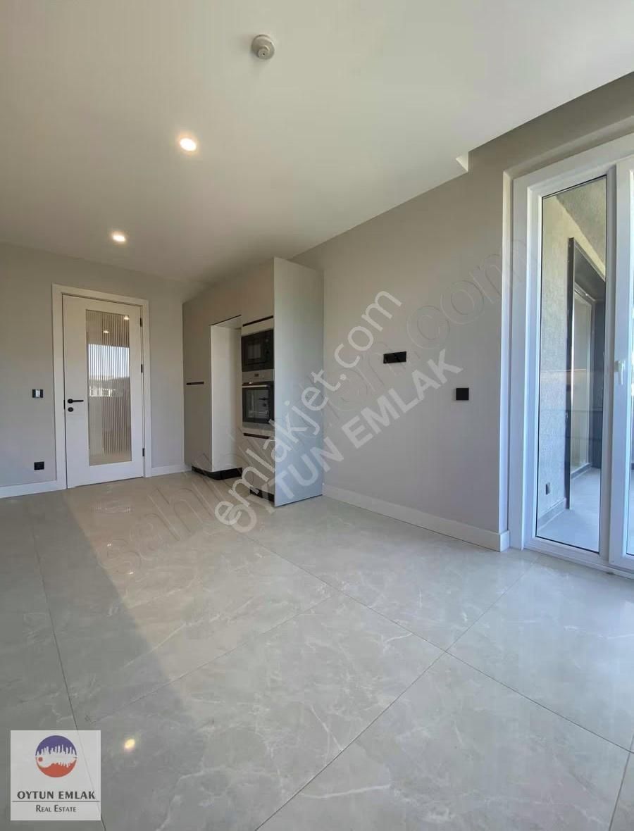 Tema İstanbul 2 B Etap Orta Peyzaj Satılık 4+1 Daire 230 M² - Görsel 32