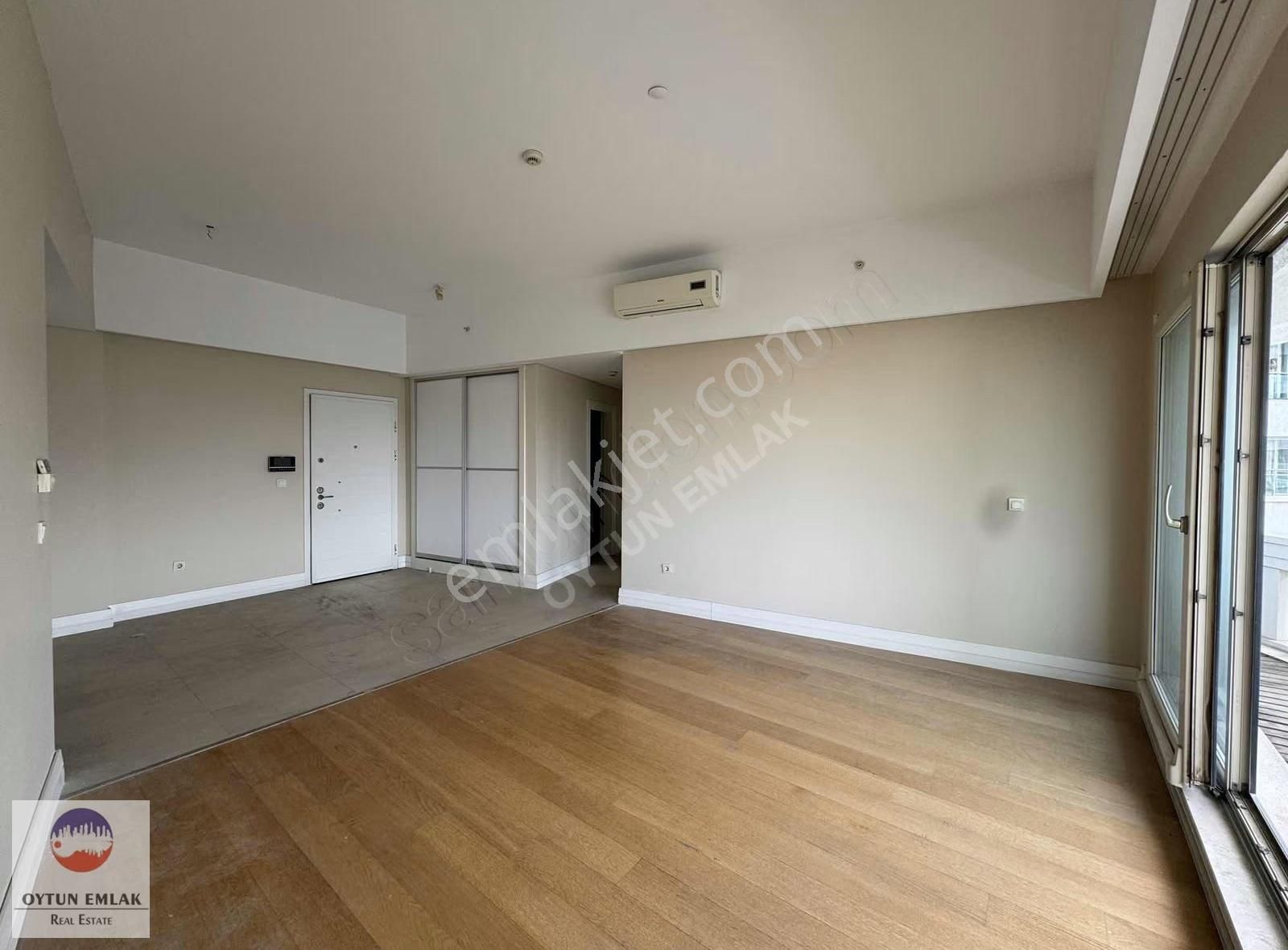 İstanbul Sarayları Balkonlu Satılık Boş 2+1 Daire 128 M² - Görsel 14