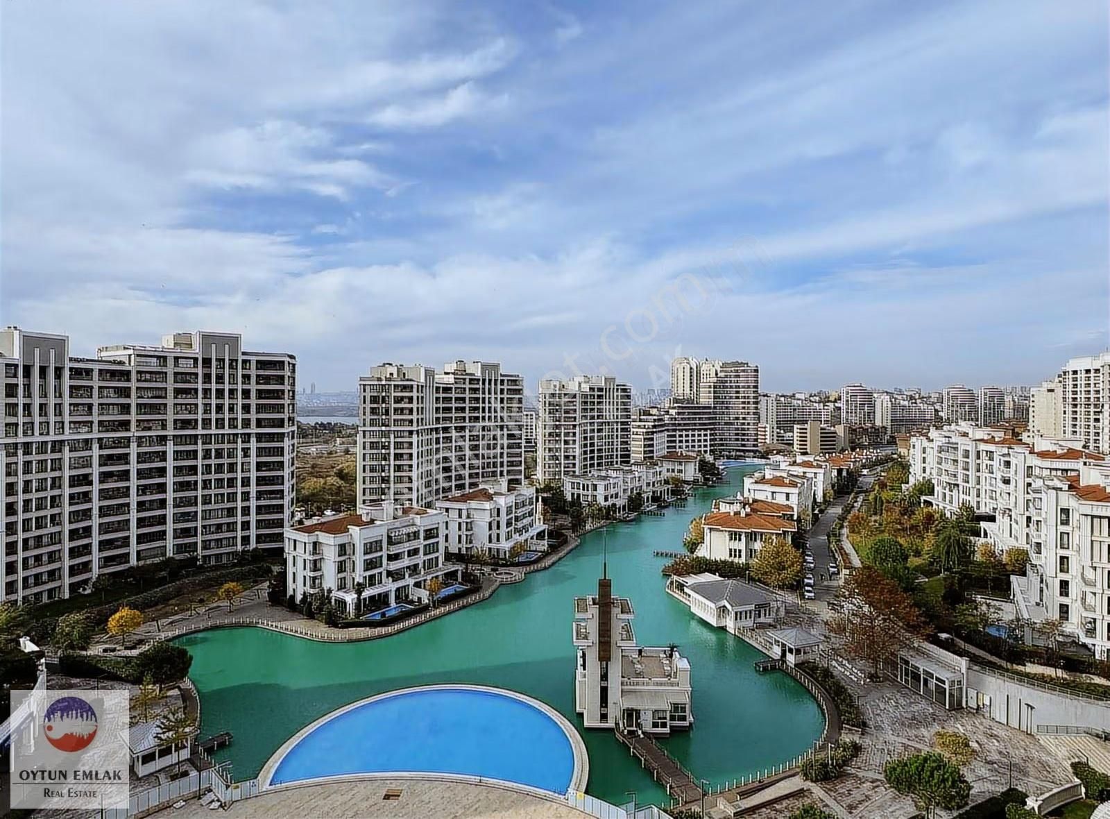 İstanbul Sarayları Balkonlu Satılık Boş 2+1 Daire 128 M² - Görsel 25