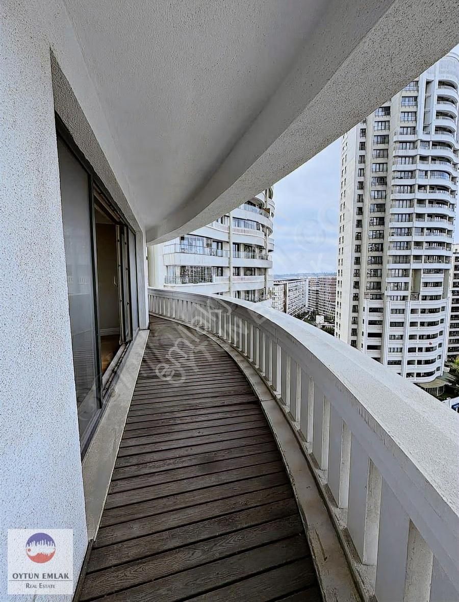 İstanbul Sarayları Balkonlu Satılık Boş 2+1 Daire 128 M² - Görsel 16