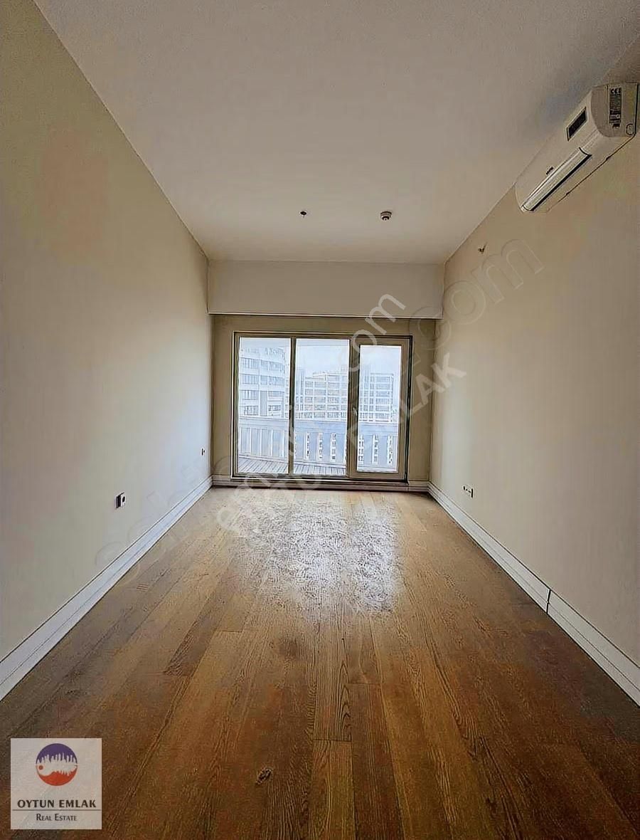 İstanbul Sarayları Balkonlu Satılık Boş 2+1 Daire 128 M² - Görsel 21