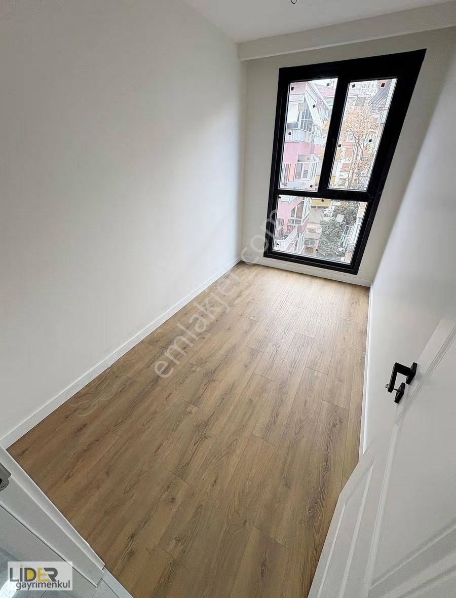 Lider'den Maltepe Süreyyaplajın'da Çok Ferah 3+1 Fırsat - Görsel 6