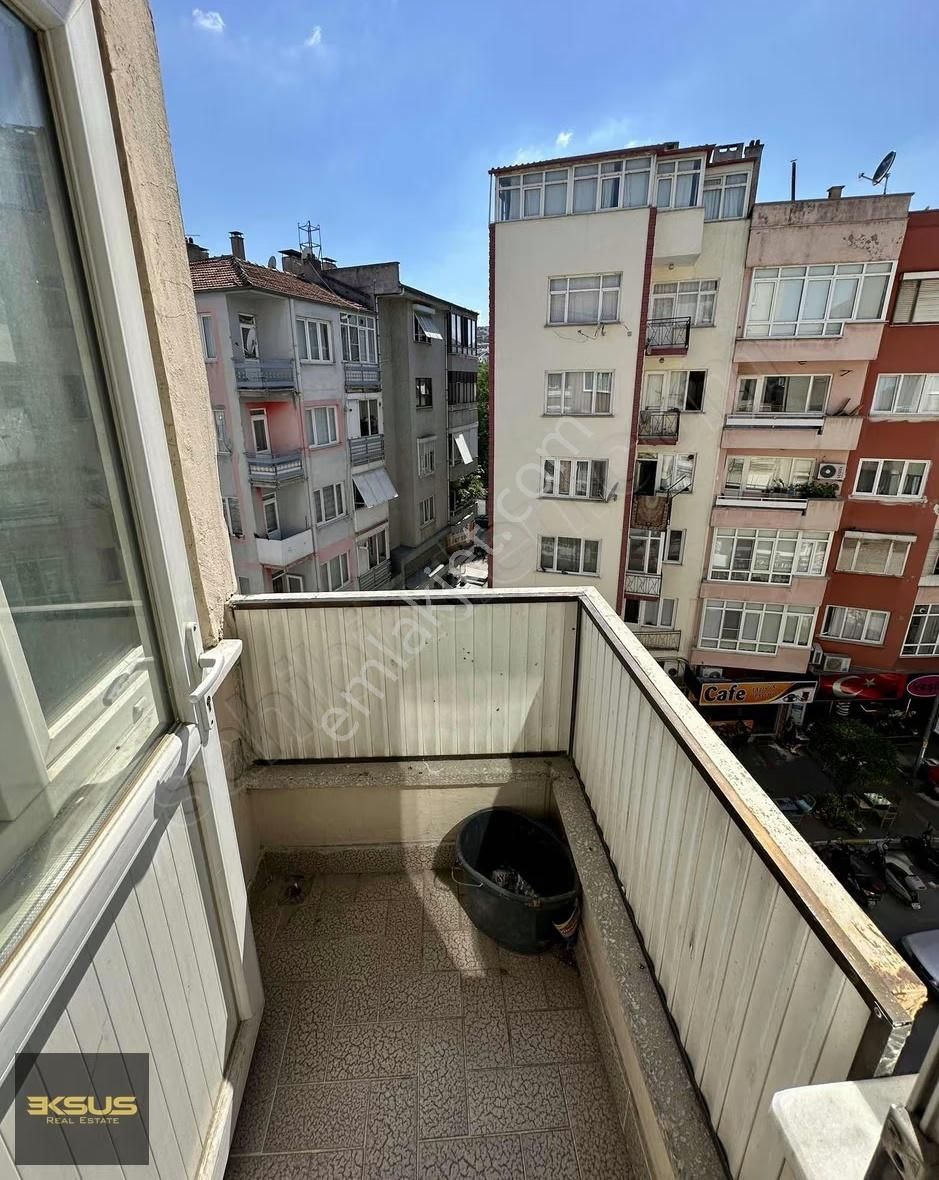 Balıkesir Çarşı Merkezde Kiralık Eşyalı 3+1 Daire - Görsel 9