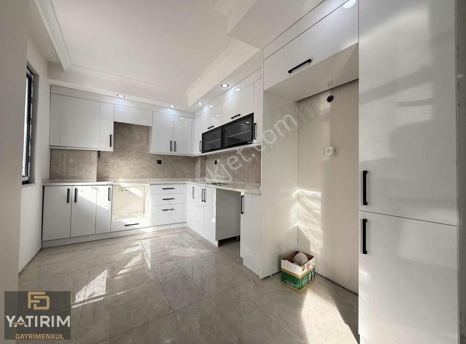 Fd Yatırım'dan Atatürk Cad.yakını Lüks 2+1 90 M2 Yüksek Giriş