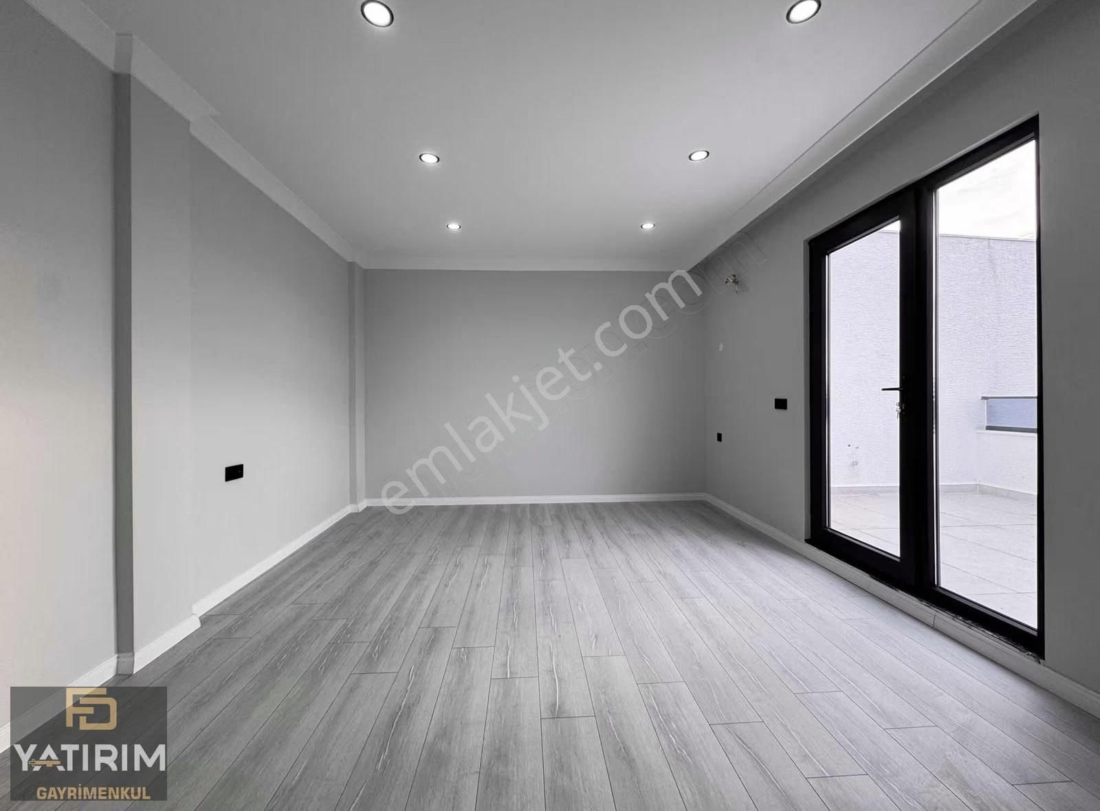 Darıca Merkezde Deniz Manzaralı 4+1 245 M2 K.otoparklı Dubleks - Görsel 3