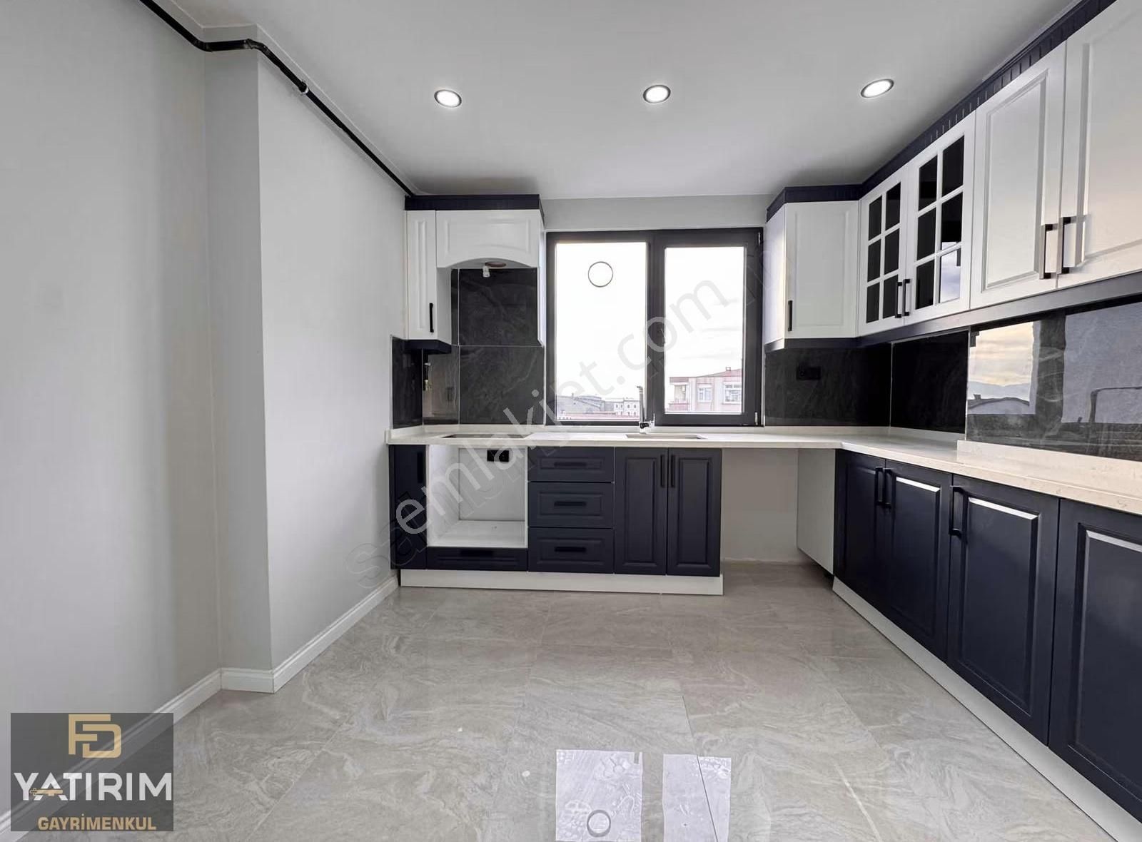 Darıca Merkezde Deniz Manzaralı 4+1 245 M2 K.otoparklı Dubleks - Görsel 22