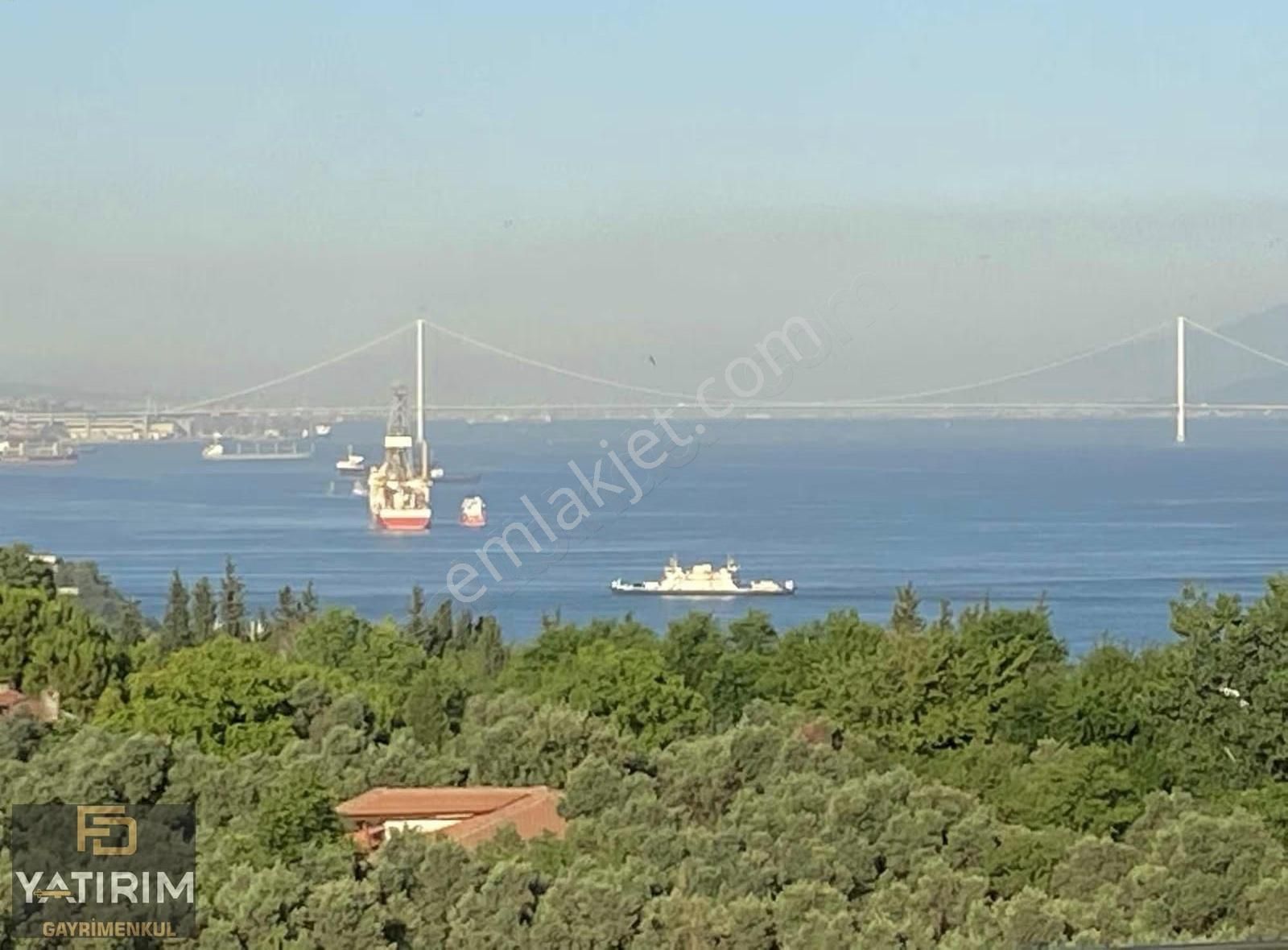 Darıca Merkezde Deniz Manzaralı 4+1 245 M2 K.otoparklı Dubleks