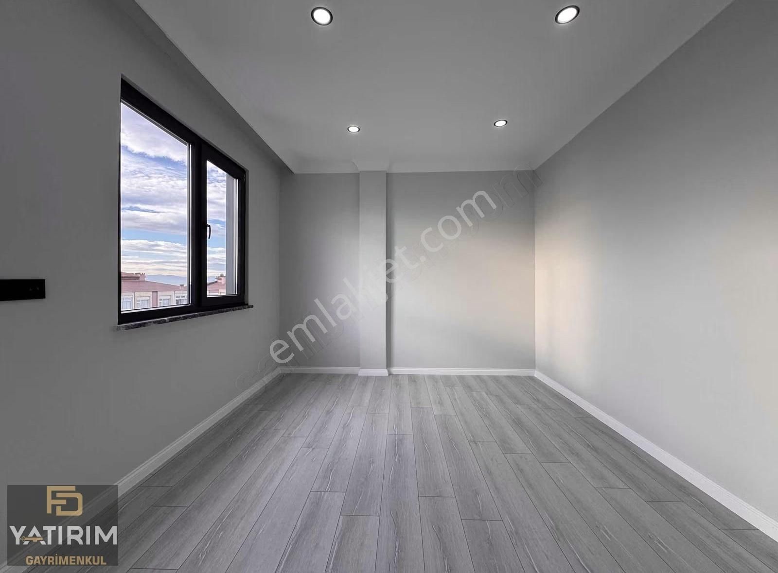 Darıca Merkezde Deniz Manzaralı 4+1 245 M2 K.otoparklı Dubleks - Görsel 4