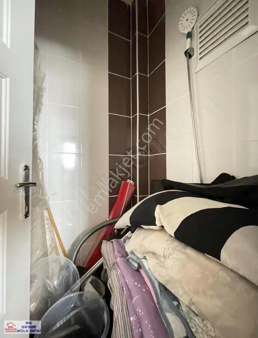 Papatya Caddesi Üzerinde Geniş Oturumlu Eşyalı Satılık 3+1 Daire - Görsel 14