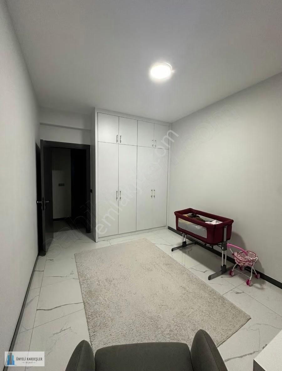 Yenişafakda Satılık Lüks Daire - Görsel 23