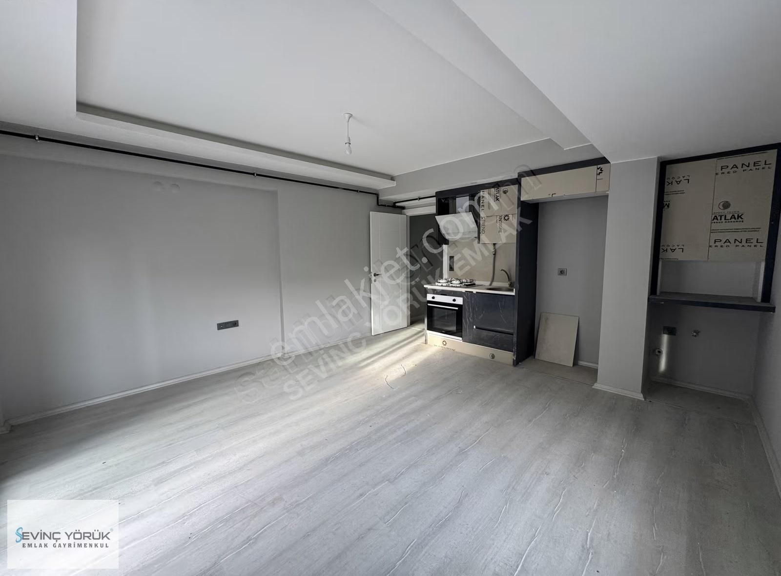 Menemen Devlet Hastanesi Yanı Kiralık Sıfır 1+1 Daire