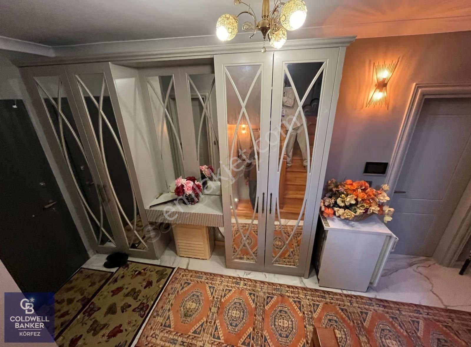Güre'de Tam Müstakil, Full Eşyalı Triplex Villa - Görsel 12