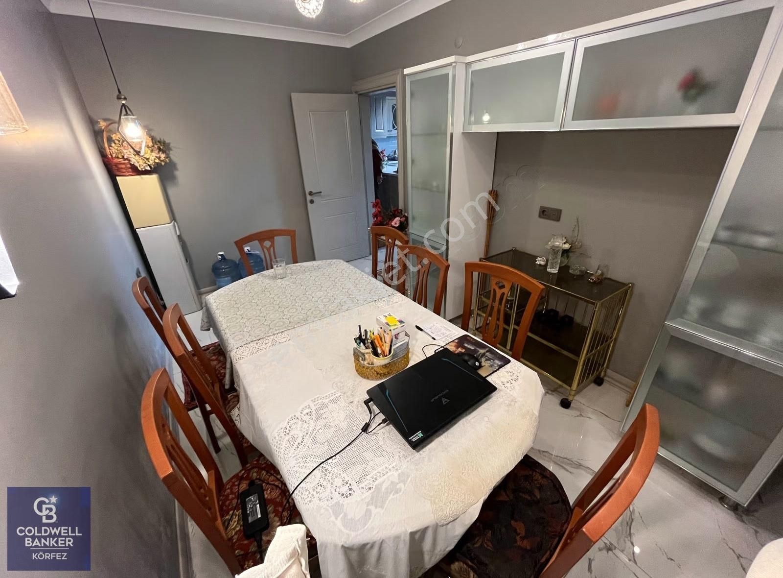 Güre'de Tam Müstakil, Full Eşyalı Triplex Villa - Görsel 2