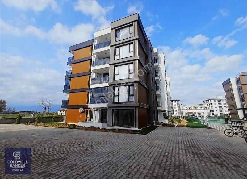 Burhaniye'de Kiralık 2+1 Daire - Görsel 20