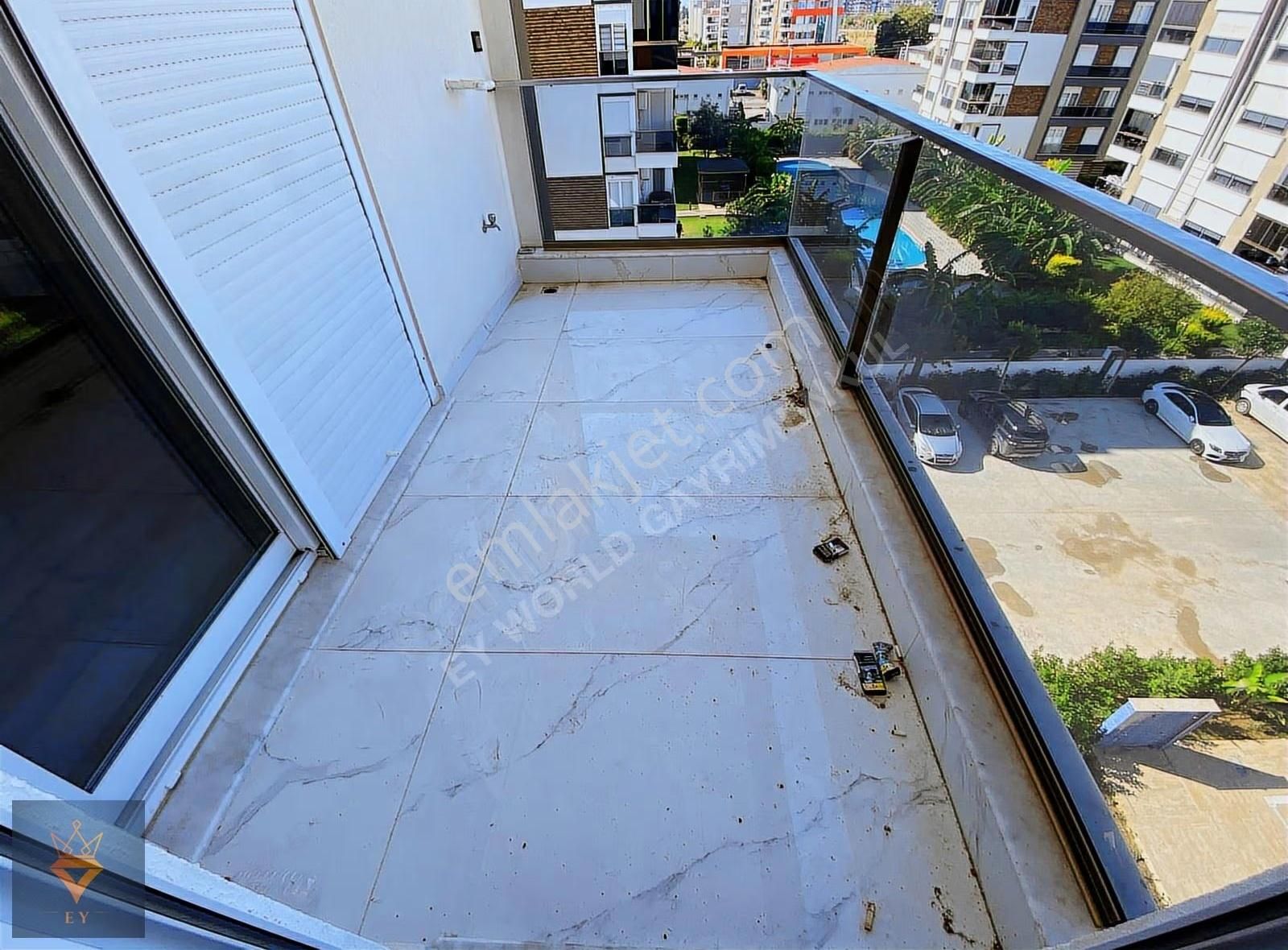 Kepez Göksu'nun En Prestijli Sitesinde Katta 2+1 Havuzlu Daire - Görsel 4