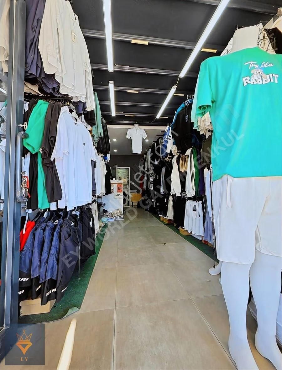 Kepez Ayanoğlun'da İşlek Cadde Üzeri Erkek Giyim Mağazası - Görsel 3