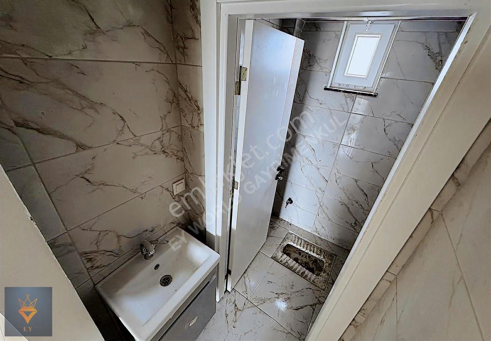 Kepez Varsak Aydoğmuş'da Ara Kata 2+1 Havuzlu Çift Balkonlu - Görsel 15