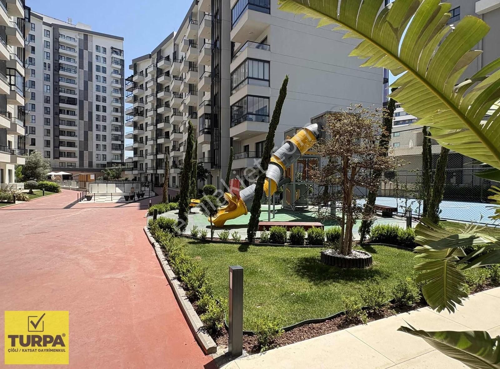 Bornova Parkyaşam Sitesinde Özel Konumlu 1+1 Kiralık Daire - Görsel 5