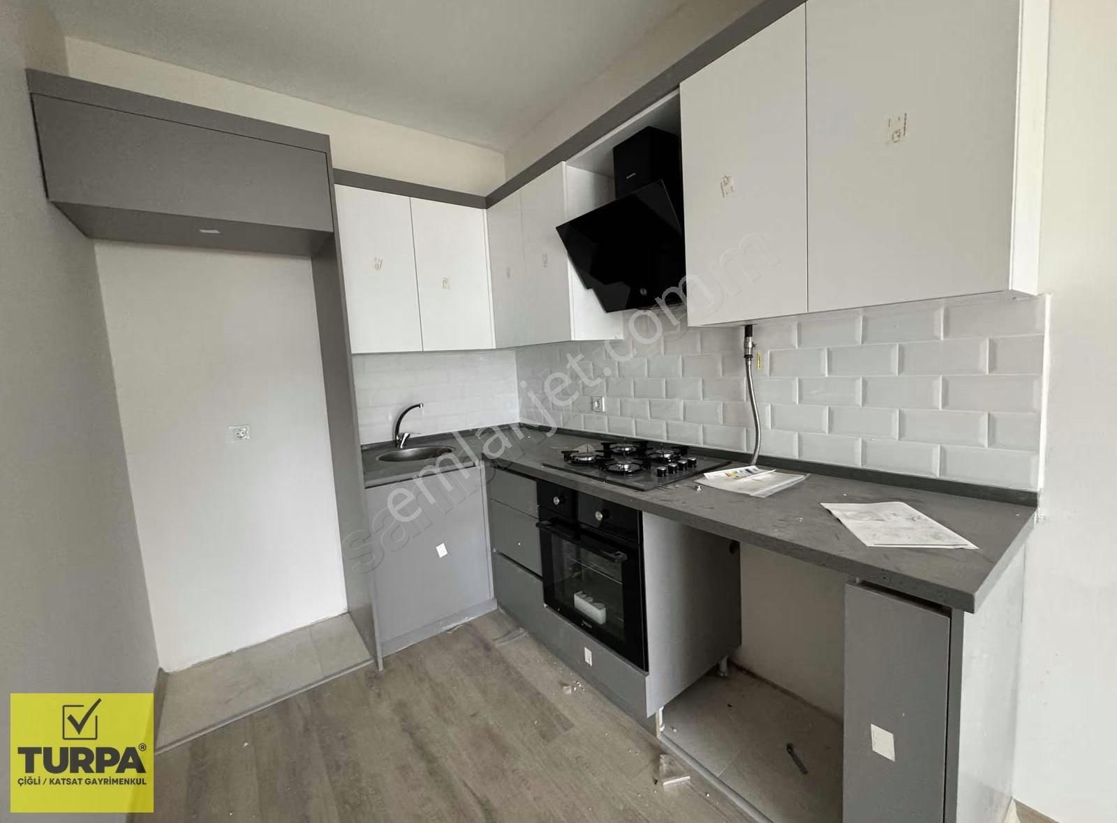 Çiğli Metro Market Arkası Sıfır 1+1 Kiralık Daire - Görsel 3