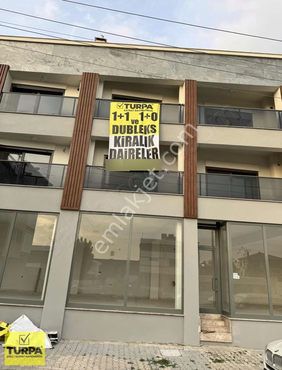 Çiğli Metro Market Arkası Sıfır 1+1 Kiralık Daire