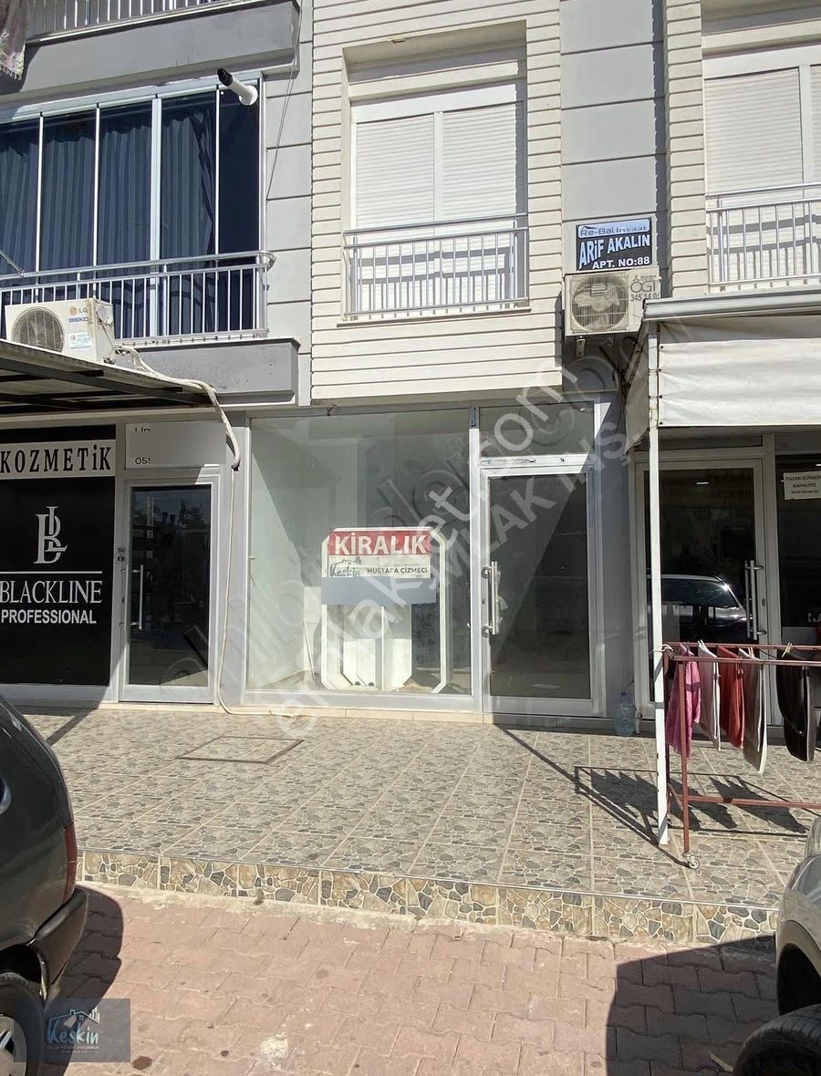 Erenköy Mahallesinde İşlek Yol Üstünde Kiralık Bodrumlu Dükkan