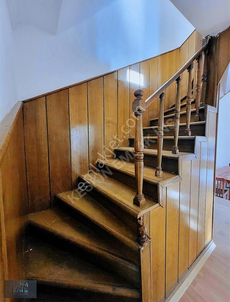 Şehrin İçinde Şehirden Uzak Müstakil 4+1 Dubleks - Görsel 15